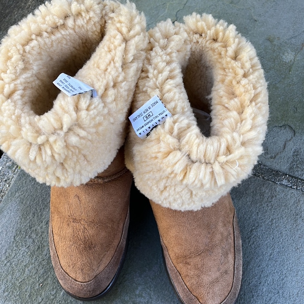 Ugg Ultimate Tall Tasman Braid 5245 Chestnut Boots EUC - Picture 12 of 13